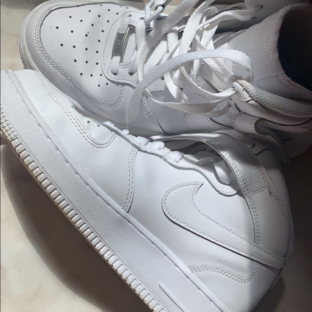 Boys Nike air Jordan High Top